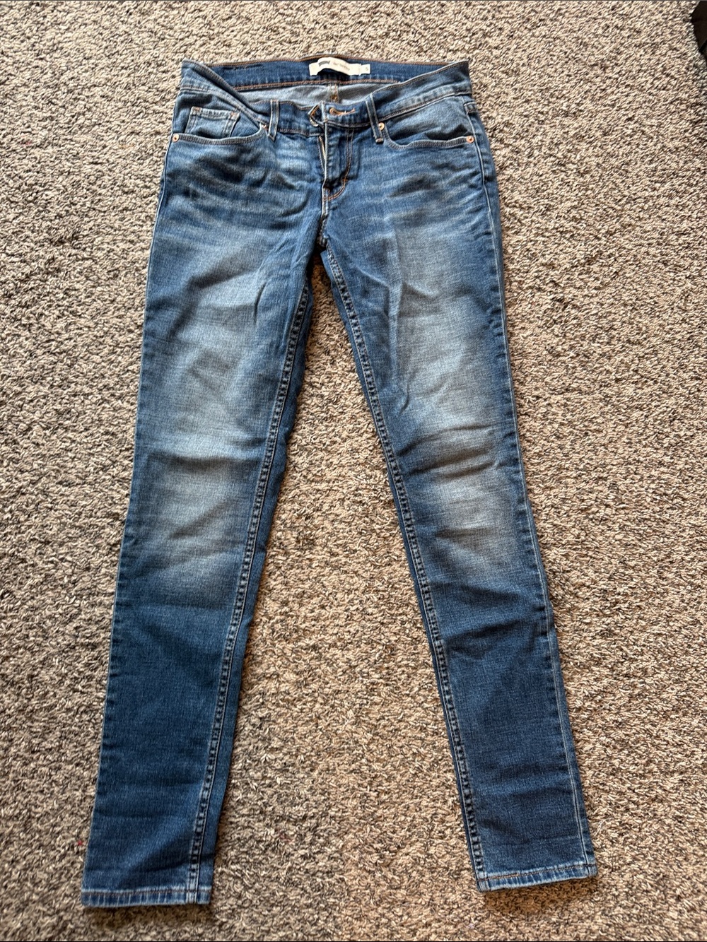 Levi's Women's Mid-Blue Skinny Jeans